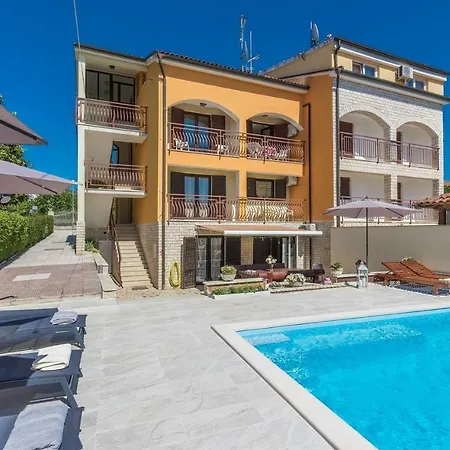 Hajpek Guest house